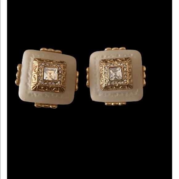 Vintage Jewelry - Gorgeous vintage clip back earrings with rubber tab on back for extra comfort m